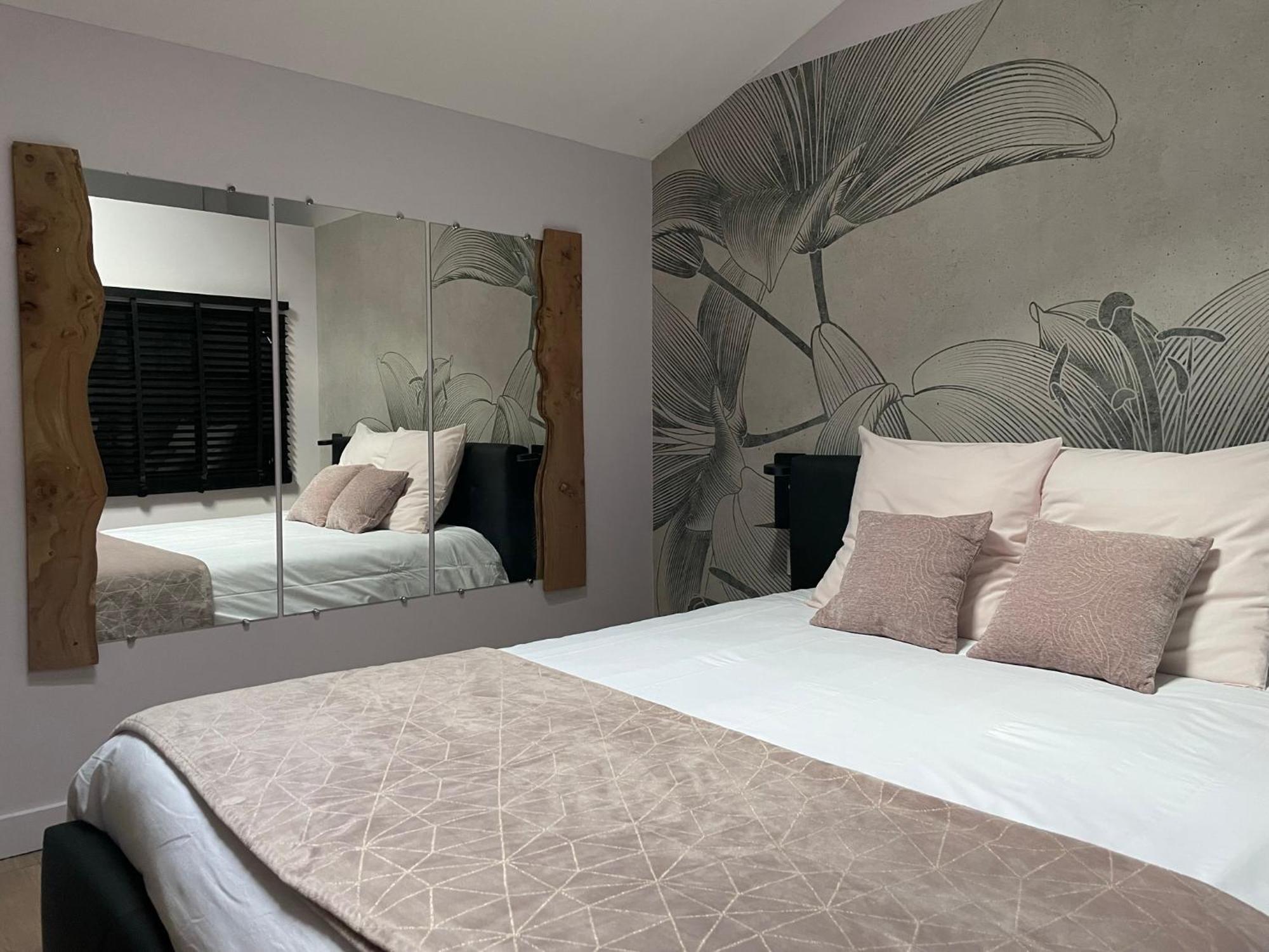 Le St Vincent Hotel Рокфор Екстериор снимка